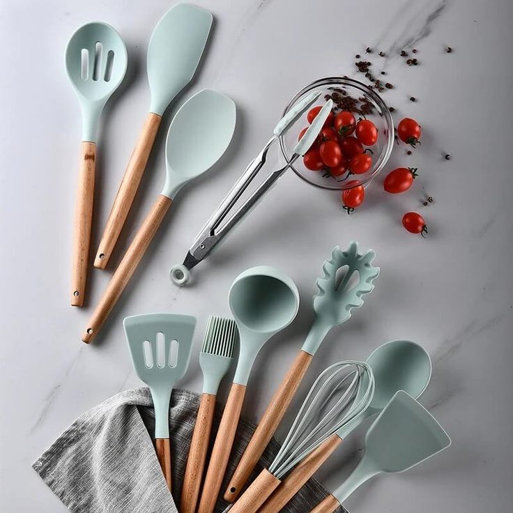 SET DE UTENSILIOS 12 PZ DE SILICON